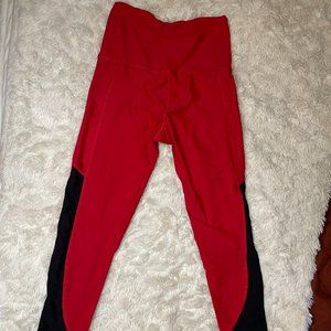 Strut This Leggings SIZE S